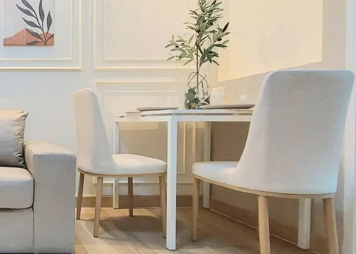 Joyful Poppular P1 Apartment *